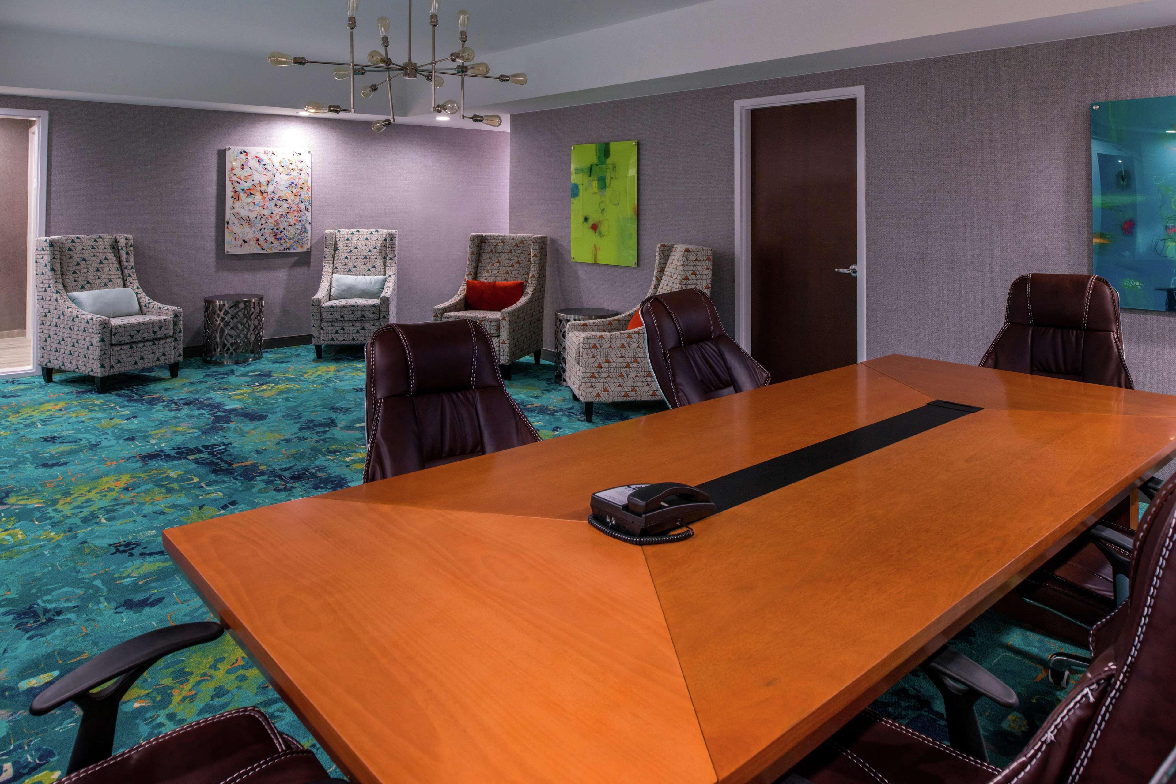 Hampton Inn & Suites Atlanta/Marietta Exterior photo